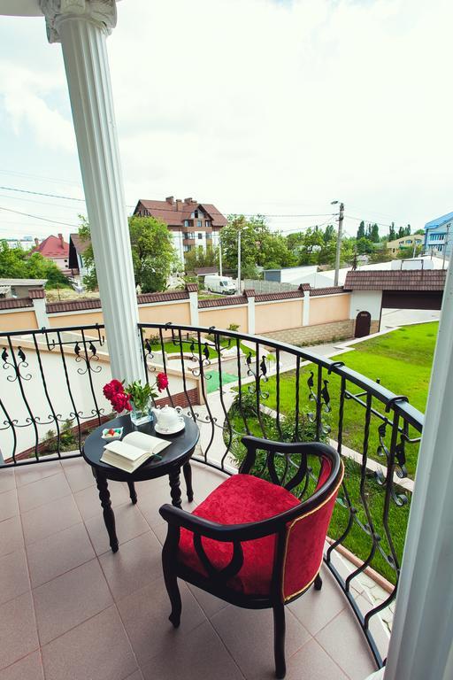 Shadow Boutique Hotel & Spa Chisinau Luaran gambar